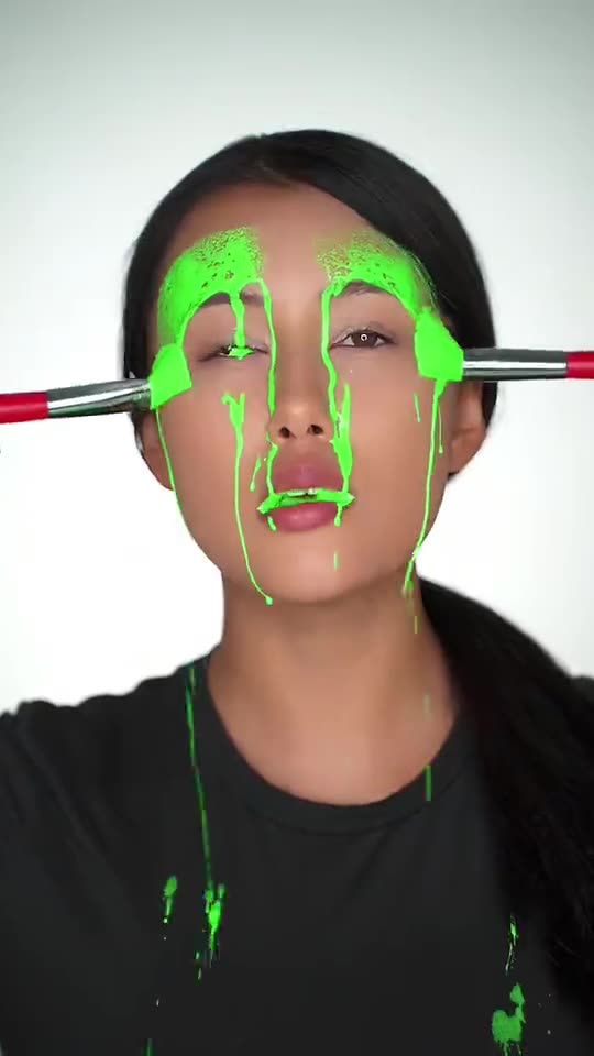 Create a Glitch Makeup AI Transition: From Paint Swipe to Cyber Look With Your Photo